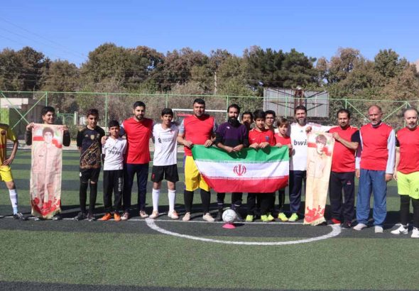 مسابقه بین معلمان و دانش آموزان